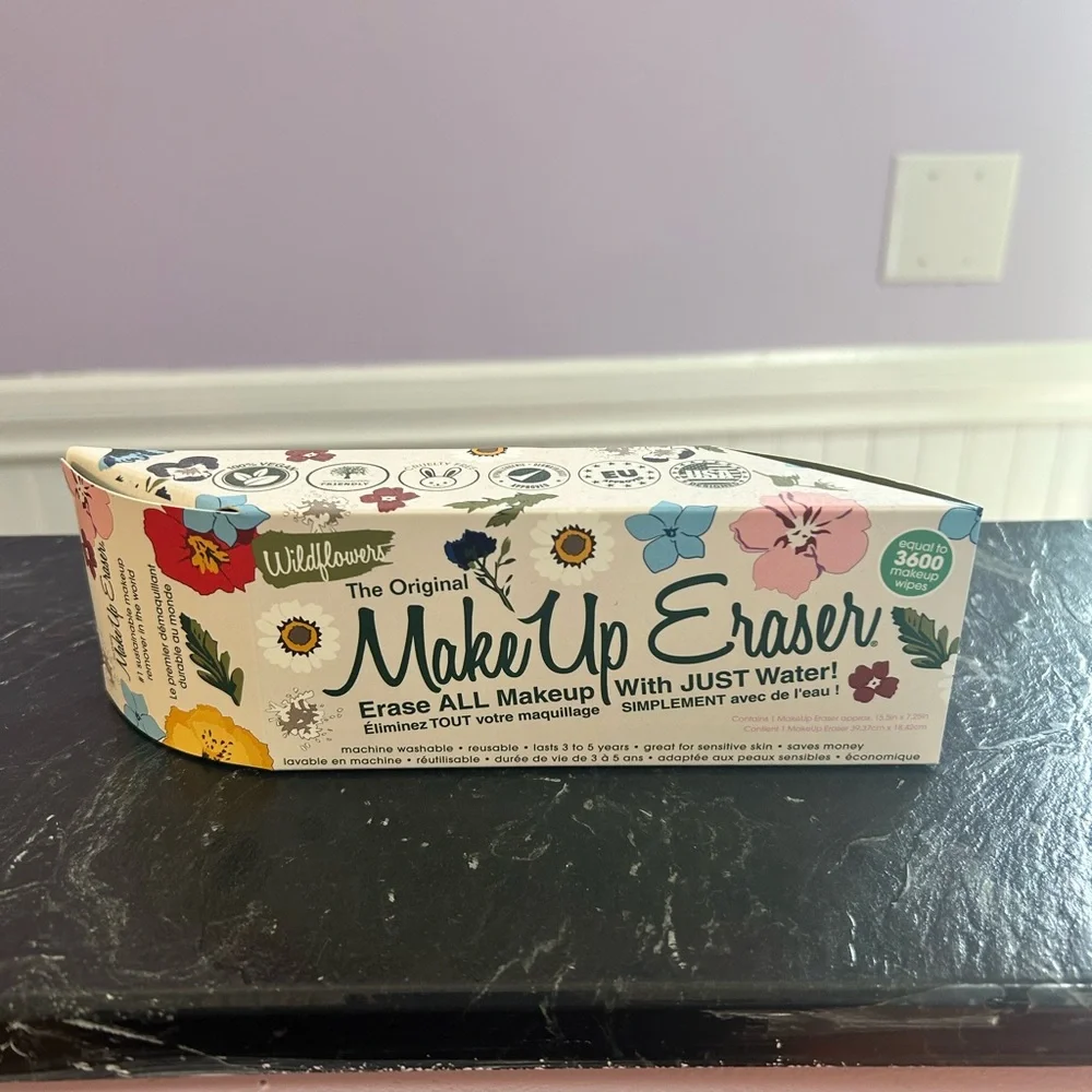 MakeUp Eraser Wildflower Edition with Floral Design